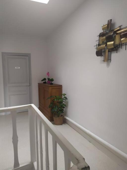 Maison De Ville Tres Lumineuse Civray  Екстер'єр фото